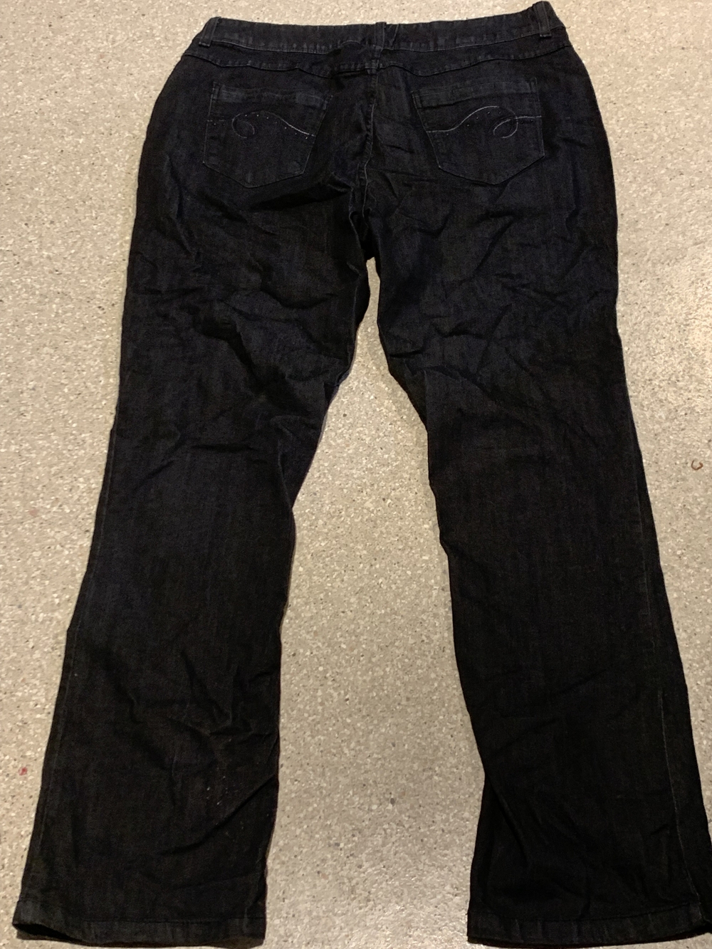 #687 "Riders By Lee" Dark Wash Straight Leg Jeans